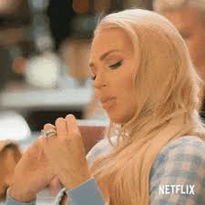 Unpopular Opinion: Chrishell is just as problematic as Nicole :  r/SellingSunset