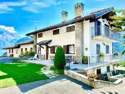 Scopri subito migliaia di annunci di privati, agenzie e costruttori e trova la tua futura casa su subito.it Nf7 Properties Appartamenti Vacanze In Valle D Aosta Home Facebook