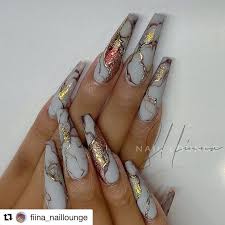 Pin Op Nails