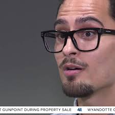 Neighbors bring concerns to company behind Plaza redesign plans