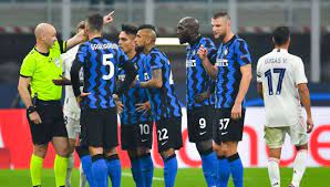 Inter) ويعرف كذلك في خارج إيطاليا باسم إنتر ميلان. Ø¨Ø±Ø´Ù„ÙˆÙ†Ù‡ ÙŠÙ†Ø§ÙØ³ ØªØ´ÙŠÙ„Ø³ÙŠ ÙˆÙ…Ø§Ù†Ø´Ø³ØªØ± Ø³ÙŠØªÙŠ Ø¹Ù„ÙŠ Ù†Ø¬Ù… Ø¥Ù†ØªØ± Ù…ÙŠÙ„Ø§Ù† ÙƒÙˆØ±Ø© Ø£ÙˆÙ† ÙØ§ÙŠØ±