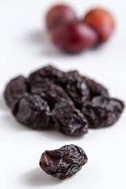 Attention aux consommations d'énergie, car il faut au minimum 3 heures de cuisson à basse. Comment Faire Des Pruneaux Maison