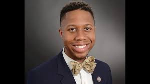 Dr. Bobby Smith II, Professor