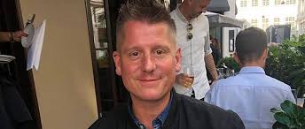 Pamela cool med sex på nettet