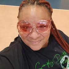 Sharon Shivers's Instagram, Twitter & Facebook