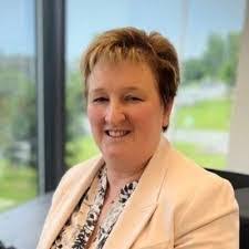 Donna Lisk's Instagram, Twitter & Facebook