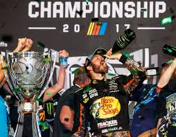 With it will come a new title sponsor—hello monster engery nascar cup series and goodbye sprint cup—a returning dale jr., a new nascar logo (pictured) and more. What Time Does The Nascar Cup Championship Race At Homestead Start