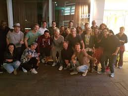 Get more info like birth place, age, birth sign, biography, family, relation & latest news etc. Florian Silbereisen Traditionelles Currywurst Essen In Berlin Vielen Dank Lieber Dieter Facebook