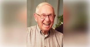 Obituary information for Robert Traver
