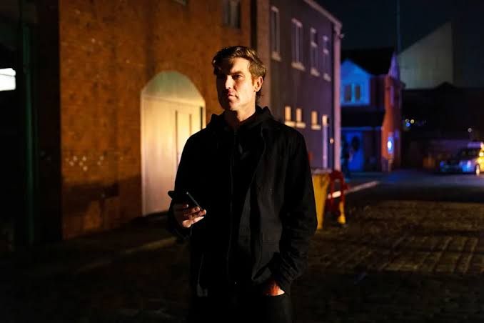 Coronation Street to unmask secret Theo witness in special flashback scenes  - Yahoo News UK