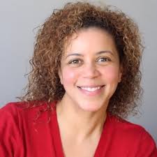 Mary Ellen Roberson (@RobersonM08)