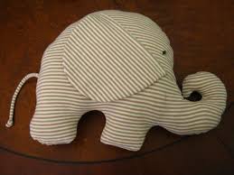 Maybe you would like to learn more about one of these? Hakeln Stricken Nahen Basteln Anleitungen Herunterladen Elefanten Kissen Kissen Nahen Kuscheltier