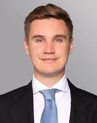 Daniel Hilmer's Instagram, Twitter & Facebook