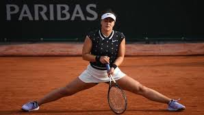 Get the latest news on bianca andreescu including her bio, career highlights and history at the official women's tennis association website. Bianca Andreescu Fc On Twitter There Will Come A Time When All The Evils Will Pass And It Will Be Sun Again On Our Street Pray To The Lord For Bibi S Health