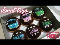 Padahal sebenarnya banyak alternatif makanan untuk merayakan ulang tahun. Youtube Donat Kue Gambar Karakter