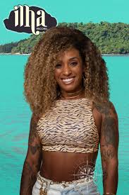 O reality será apresentado por sabrina sato e terá como participantes 13 celebridades em busca de aventuras e, claro, diversos prêmios. Nanah Ilha Record Ultimas Noticias Fotos Videos Provas E Mais