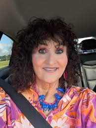 I went to church with my little ponies!! Have a blessed day y'all! 💙