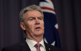 ASIO chief Duncan Lewis targeted by right wing over refugee comments