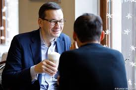 Maybe you would like to learn more about one of these? F1 Robert Kubica Spotkal Sie Z Mateuszem Morawieckim Premier Ujawnil O Czym Rozmawiali Sport Wp Sportowefakty