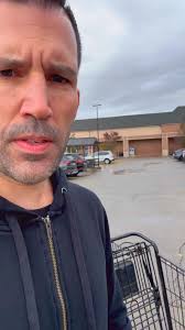 Farmers are getting the S*** end of the stick lately, and this story of a  farmer who CUT OFF HIS OWN LEG made me want to thank them for keeping us all