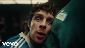 Tom Grennan Announces The Piece Hall in Halifax