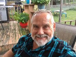 And……relax. #workdaydone✔️ #puertobackyarda #freshairtherapy #happyhumpday  #takecareofyourself #sendingpositivevibes #bekindtoyourself #beyou  #bearsofinstagram #instabear #instagay