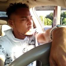 Stream Kay Bricks music