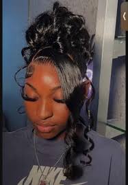 Looking for someone to loc my hair