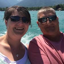 Does anyone if you can connect a V3 handset to a V2 nd bait boat please ??