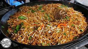 In malaysia, you can find this noodle dish in the market, or by the roadside. Ramadhan Special Mass Mee Goreng Mass Nasi Goreng Kampung Youtube