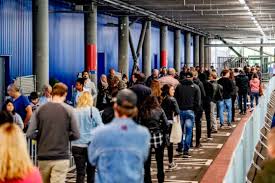 Shops Begin To Reopen As Experts Warn You Should Not Be Shopping For Fun Dutchnews Nl