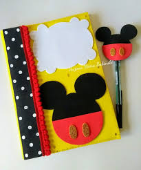 Capa De Caderno Em Eva Simples Capa Para Caderno Ou Caderneta De Vacinacao Em Eva Tema Mickey Cadernos Decorados Cartoes Artesanais Capa De Caderno