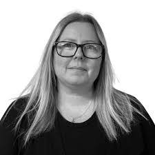 Scarlett Glover's Instagram, Twitter & Facebook