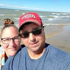 Carl Dodge (@dodgebrosfarm)