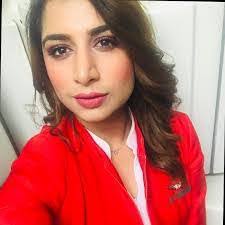 Natasha Roy's Instagram, Twitter & Facebook