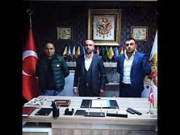 Olayda ölen uğur köroğlu'nun gülsuyu'nda hasan ferit gedik'in öldürülmesi olayında yargılanmış ve sedat peker'in adamı olduğu iddia edilmişti. Unlu Mafya Babasi Yusuf Turhan Ve Ova Asireti Youtube