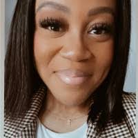 Grace Pecora's Instagram, Twitter & Facebook