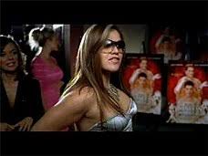 The single was released as the first single from the soundtrack on july 19, 2004. Breakaway Kelly Clarkson Song Wikipedia