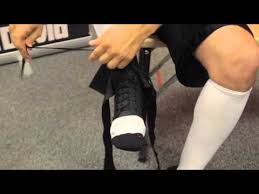 How To Put On Mcdavids 195 Ultralight Laced Ankle Brace