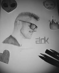 Alok achkar peres petrillo (portuguese pronunciation: Izabela Gomes On Twitter Desenho Concluido Do Dj Alok Fanart Drawing Alokas
