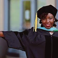Top Ways To Slay In Your Graduation Cap With Natural Hair Essence