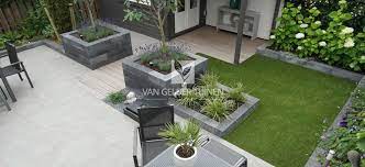 onderhoudsvrije kunstgras moderne tuin metmoderne onderhoudsvrije tuin met kunstgras patio landscape design back garden design garden design