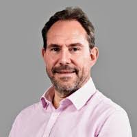 Drew Milton's Instagram, Twitter & Facebook