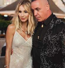 Check spelling or type a new query. Solist Rammstein O Rebenke Svetlany Lobody U Nas S Toboj Mirovoj Uspeh Starhit Ru