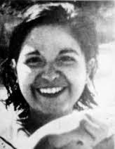 Mónica del Carmen Pacheco Sánchez- MIR (Chile) " Mónica mi cuñada, nació el  3 de noviembre de 1950 y creció en una familia de esfuerzo del Barrio  Yungay. Como buena hermana mayor,