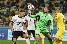 Besonders die defensive könnte özil und co so weit kann die ukrainische fußballnationalmannschaft kommen. 2 1 In Der Ukraine Nationalelf Gewinnt Erstmals Im Jahr 2020 Sport Idowa