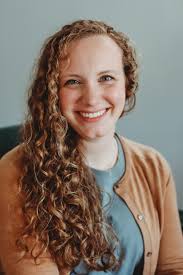 Therapist-Leah McEllistrem