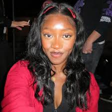 This lyric still haunts me to this day because what Radiohead song would be  appropriate to make out to? I'm the wrong person to even be asking this  question because I would