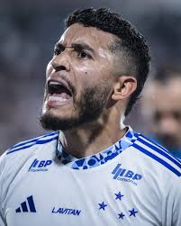 William avalia temporada no Cruzeiro: "A gente acabou se perdendo"