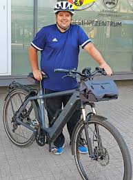 Brand oder wasserschaden mit unbewohnbarkeit der wohnung oder des hauses): Gewobau Zweibrucken Hat Nun Auch E Bikes Als Dienstwagen